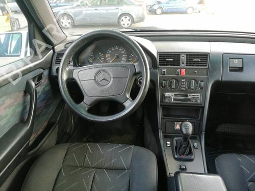Engine control unit (ECU) MERCEDES-BENZ C-CLASS (W202) C 250 D (202.125) | BP8869796M57 