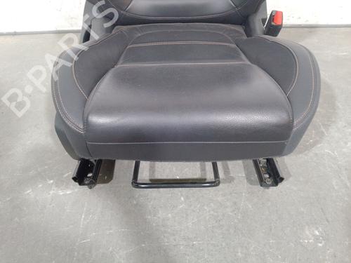 Right front seat JAGUAR XE (X760) 2.0 D | BP38511672C16 - Image 7