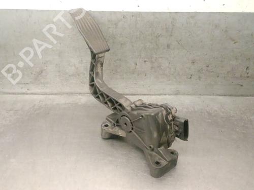 Used Pedal KIA CERATO I Saloon (LD) 2.0 CRDi (112 hp) 31320947