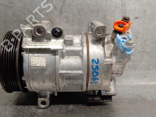 Used AC compressor AC compressor PEUGEOT 3008 I MPV (0U_) 1.2 (131 hp) 33675267 33675267