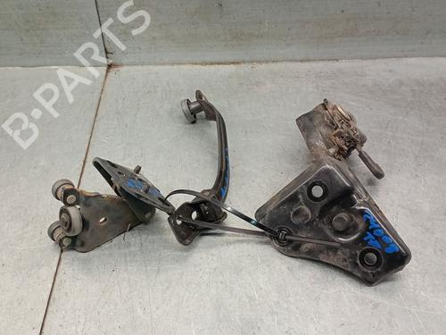 Used Hinge/Door check strap CITROËN BERLINGO / BERLINGO FIRST Box Body/MPV (M_) 1.9 D 70 (MBWJZ, MCWJZ) (69 hp) 30649597