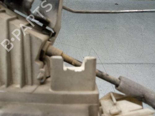 Front left lock MERCEDES-BENZ A-CLASS (W169) A 180 CDI (169.007, 169.307) | BP27612372C98 