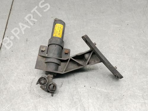 headlight-washer-ford-mondeo-iii-b5y-2000-2001-2002-2003-2004-2005-2006-2007-37240268 main image