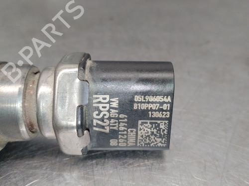 Injection rail VW CRAFTER Van (SY_, SX_) 2.0 TDI FWD (SYB, SYC, SYD) | BP33399800M98 - Image 4