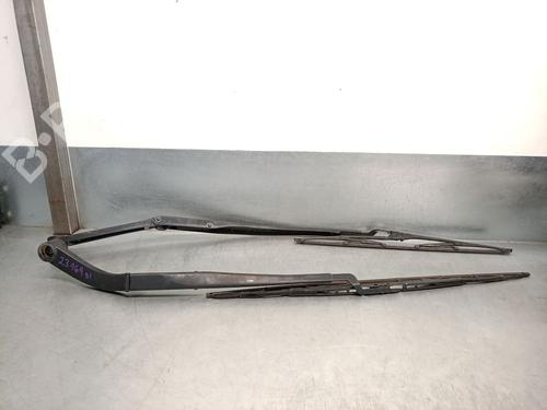 Front windshield wiper arm KIA SORENTO III (UM) 2.2 CRDi | BP27476899C143 