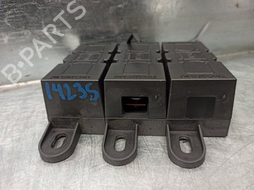 Fuse box JAGUAR XF I (X250) 2.7 D | BP8522749E1 