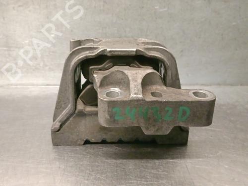 Used Engine mount VW TOURAN (1T1, 1T2) 2.0 TDI (140 hp) 31599297