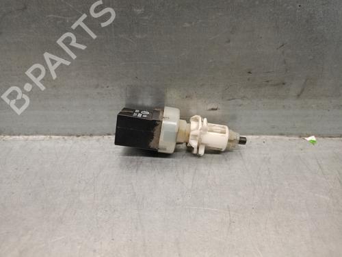 Used Electronic sensor ALFA ROMEO SPIDER (916_) 1.8 16V (916S3) (144 hp) 17530059