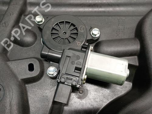 Rudehejsemekanisme venstre bagtil MAZDA 3 (BL) 2.2 MZR CD (BL10) | BP29862744C24