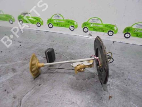 Used Fuel pump SUBARU LEGACY III Estate (BH) 2.0 AWD (BH5) (125 hp) 2308844