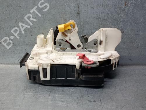 Høyre foran lås CHRYSLER GRAND VOYAGER V (RT) 2.8 CRD (163 hp) 30686538