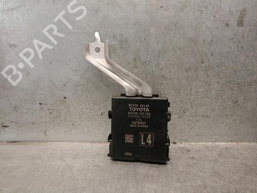Used Electronic module TOYOTA YARIS (_P21_, _PA1_, _PH1_) 1.5 Hybrid (MXPH11) (92 hp) 25236713
