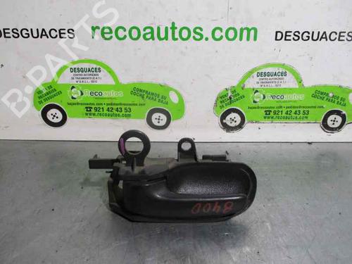 Front left interior door handle TOYOTA YARIS VERSO (_P2_) 1.4 D-4D (NLP20_, NLP22_) BP3217262I13