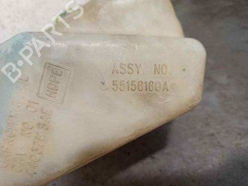 Windscreen washer tank JEEP GRAND CHEROKEE II (WJ, WG) 2.7 CRD 4x4 | BP7446282C113 