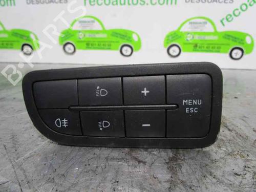Used Headlight switch FIAT GRANDE PUNTO (199_) 1.3 D Multijet (75 hp) 20246756