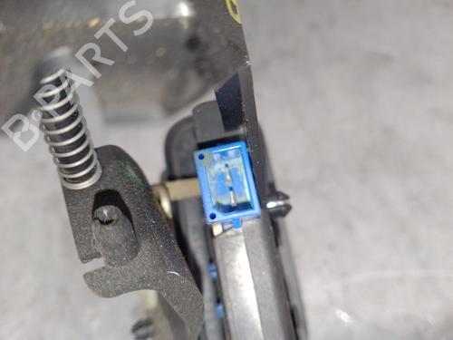 Tailgate lock AUDI A4 B6 (8E2) 2.5 TDI | BP31356751C101