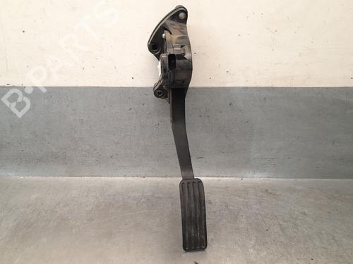 Used Pedal Pedal 36996010 36996010