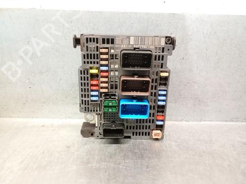 Used Fuse box Fuse box CITROËN C4 II (NC_) 1.4 VTi 95 (NC8FP0) (95 hp) 34734778 34734778