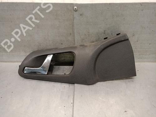 Used Front left interior door handle Front left interior door handle 37518915 37518915