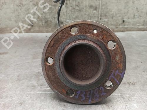 Used Left rear steering knuckle VOLVO S60 I (384) 2.4 (140 hp) 8169179