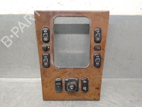 Used Left front window switch Left front window switch MERCEDES-BENZ C-CLASS (W202) C 250 Turbo-D (202.128) (150 hp) 33690091 33690091