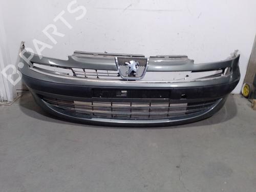 Used Front bumper PEUGEOT 807 (EB_) 2.0 HDI (136 hp) 19673018