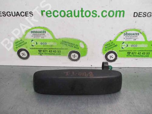 Used Rear left exterior door handle FIAT PANDA (169_) 1.2 (169.AXB11, 169.AXB1A) (60 hp) 3032313