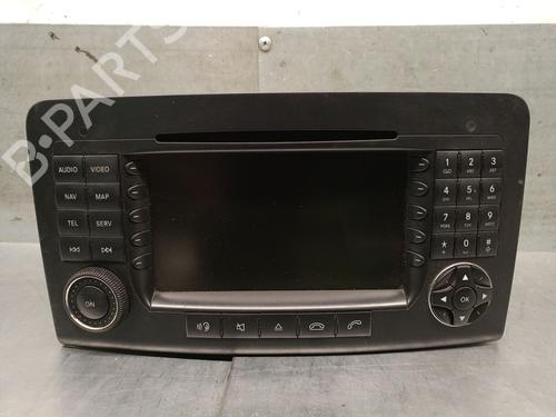 Used Radio Radio MERCEDES-BENZ M-CLASS (W164) ML 320 CDI 4-matic (164.122) (224 hp) 39655349 39655349