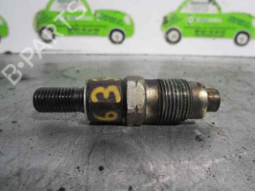 Used Injector TOYOTA AVENSIS (_T22_) 2.0 TD (CT220_, CT220R) (90 hp) 2093921