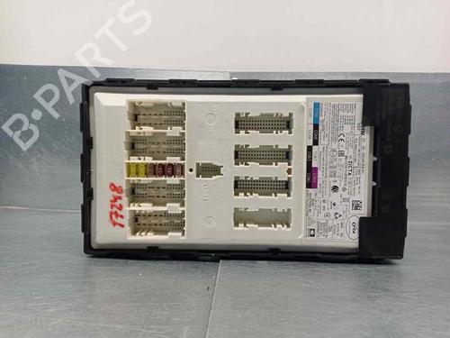 Used Fuse box BMW 5 (G30, F90) 520 d Mild-Hybrid xDrive (190 hp) 11938761