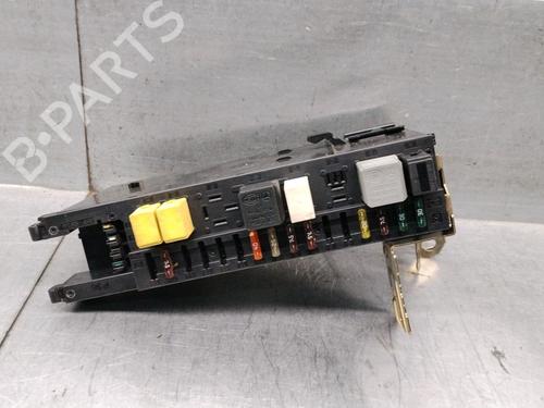 Used Fuse box Fuse box 38590078 38590078
