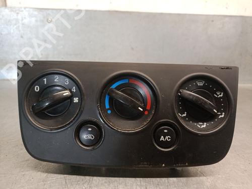 Used Climate control Climate control FORD FIESTA V Van 1.4 TDCi (68 hp) 33933199 33933199