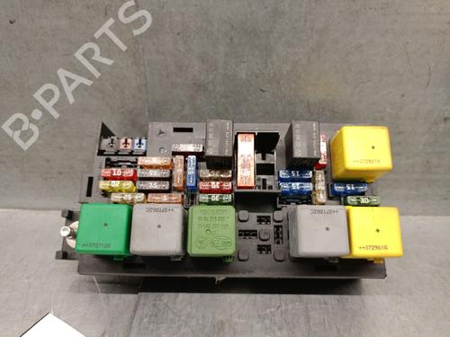 Used Fuse box MERCEDES-BENZ M-CLASS (W164) ML 320 CDI 4-matic (164.122) (224 hp) 32760482