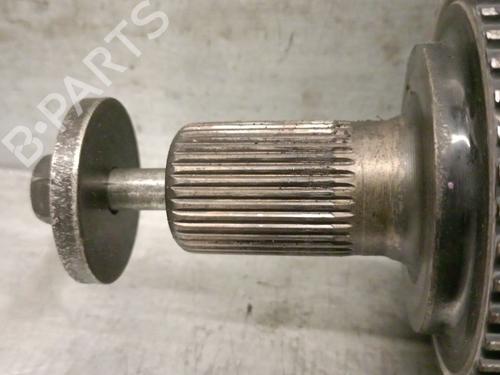 Right front driveshaft VOLVO V70 II (285) 2.4 | BP30851342M39