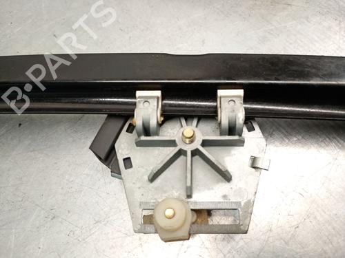 Front right window mechanism BMW 5 (E39) 520 i | BP29808600C23