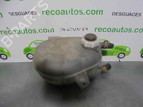 Used Expansion tank RENAULT MASTER II Van (FD) 2.5 dCi (120 hp) 4870171