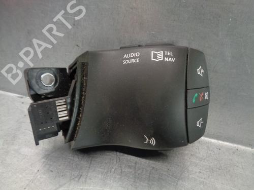 Used Switch RENAULT KOLEOS I (HY_) 2.0 dCi (HY0K) (150 hp) 12189187