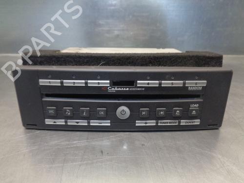 Used Radio RENAULT LAGUNA II (BG0/1_) 2.2 dCi (BG0F) (150 hp) 9765626