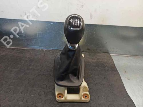 Used Gear lever HYUNDAI i30 (FD) 1.6 CRDi (90 hp) 7446851