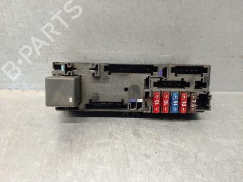Used Fuse box Fuse box MERCEDES-BENZ C-CLASS (W202) C 220 CDI (202.133) (125 hp) 34343312 34343312