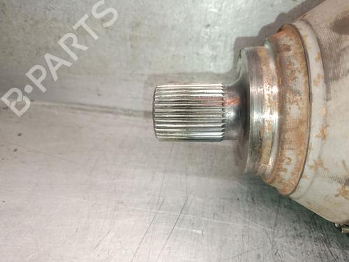 Right front driveshaft SEAT LEON ST (5F8) 2.0 TDI | BP32314175M39 - Image 3