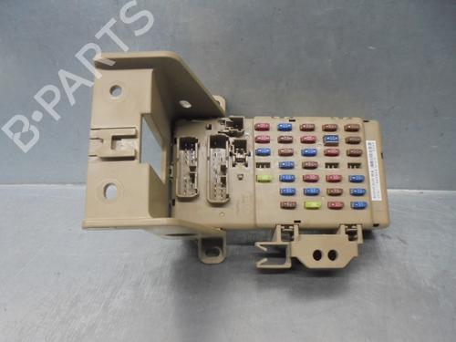 Used Fuse box SUBARU XV (_GP_) 2.0 i AWD (GP7, G33GP) (150 hp) 17365131