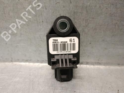 Módulo eletrónico TOYOTA AVENSIS Saloon (_T27_) 2.0 D-4D (WWT271_) (143 hp) 30614542