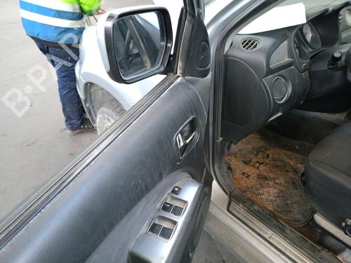 Left front brake caliper MITSUBISHI OUTLANDER I (CU_W) 2.0 4WD (CU2W) | BP31929228M105