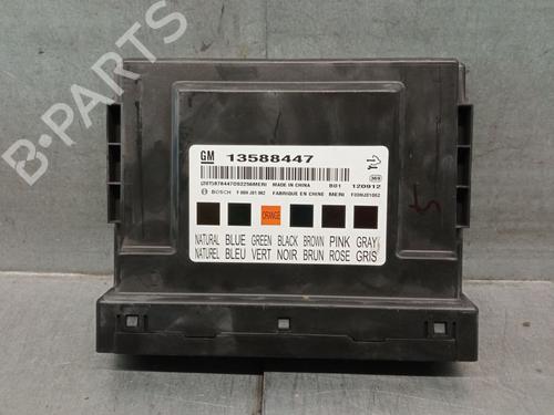Used Electronic module CHEVROLET CRUZE Hatchback (J305) 2.0 CDI (163 hp) 28839583