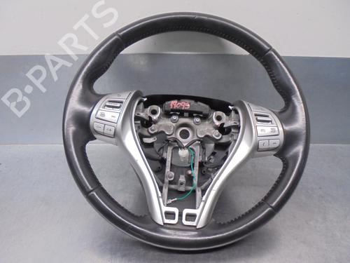 Used Steering wheel NISSAN PULSAR Hatchback (C13) 1.5 dCi (110 hp) 15945695