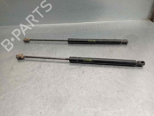 Tailgate lift support AUDI A6 C5 Avant (4B5) 2.4 quattro 4B9827552M