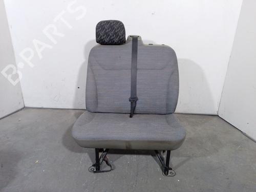 Used Right front seat RENAULT TRAFIC II Bus (JL) 2.0 dCi 115 (JL00, JL01, JL0H, JL0M, JL0U) (114 hp) 31048487
