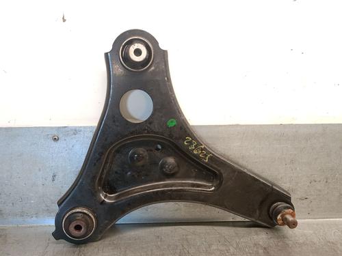 Used Right front suspension arm SMART FORFOUR Hatchback (453) electric drive (453.091) (82 hp) 29481374