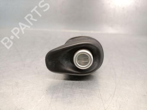 Used Tailgate handle SEAT IBIZA II (6K1) 1.9 D (64 hp) 27273375